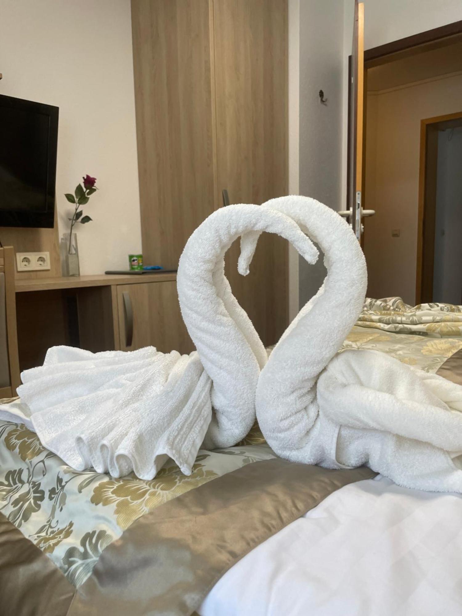 Hotel Sonne Вайнгартен Екстериор снимка