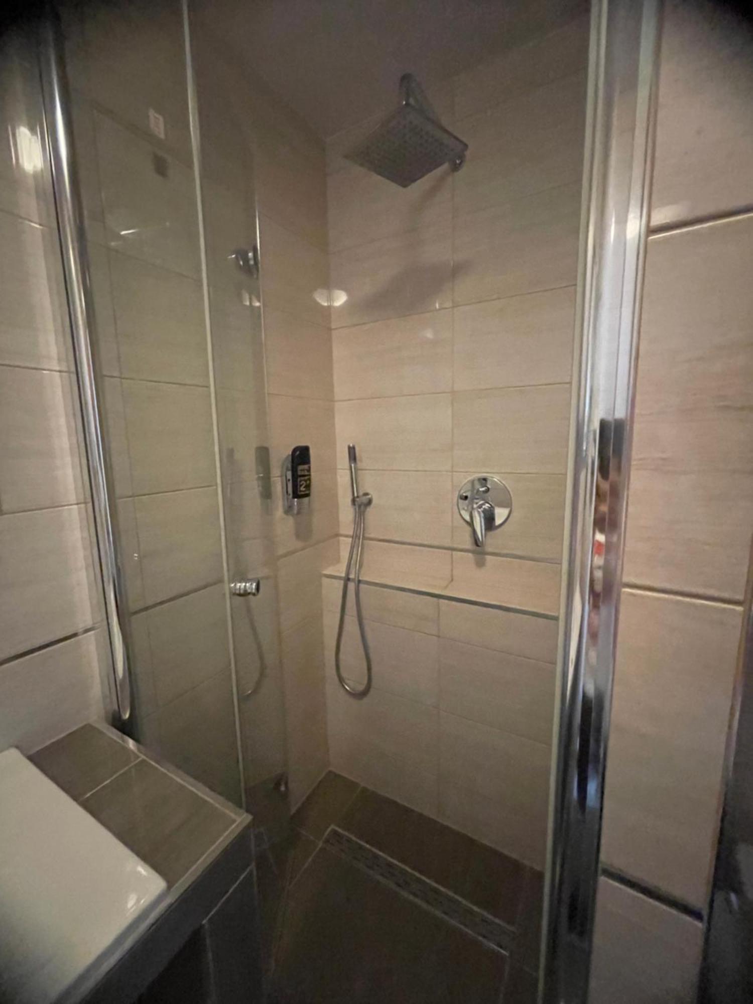 Hotel Sonne Вайнгартен Екстериор снимка